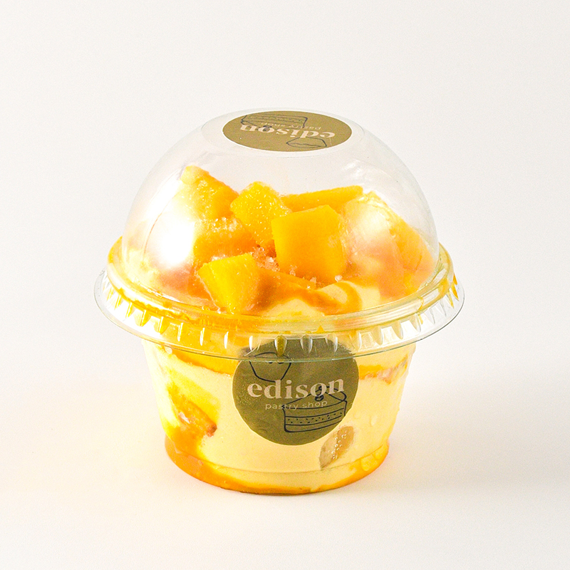 Мус манго в склянці