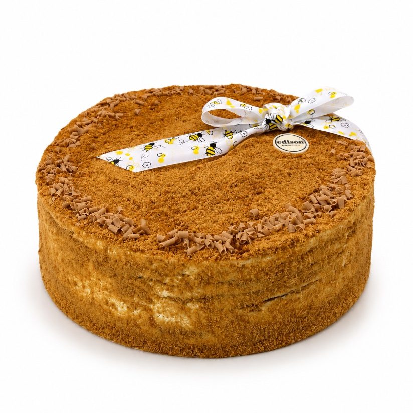 Medovik Cake